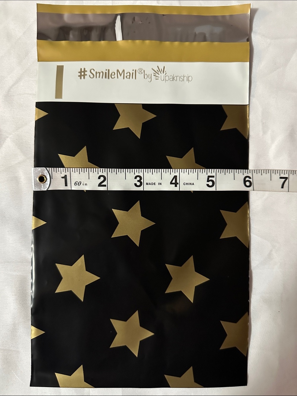 Black and Gold Star Poly Mailers 6x9 Shipping Bags 30 Pack - Picture 4 of 5